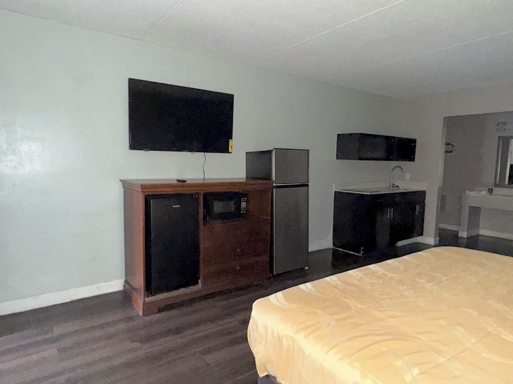 Paris Inn and Suites - photo 13