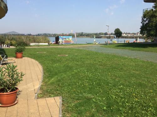 Velence Spa Apartman — 4-Star Luxury Hotel in Velence, Hungary