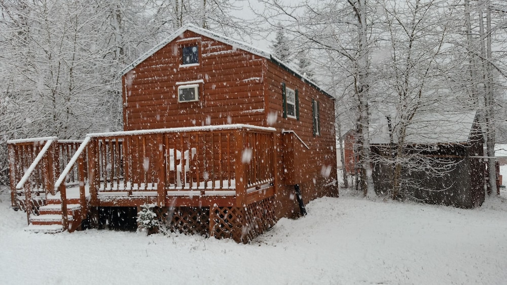 Gwin's Lodge & Roadhouse Est. 1952 - photo 35