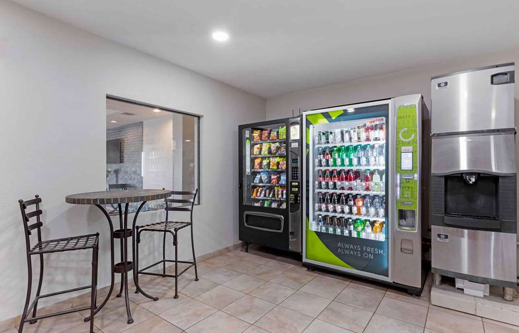 Extended Stay America Suites San Antonio North - photo 50