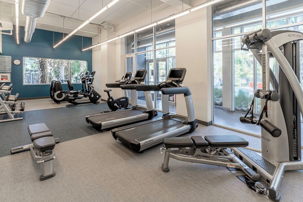 Aloft Jacksonville Tapestry Park - photo 21