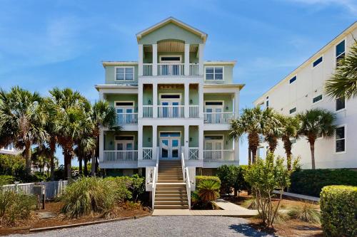 Turtle Beach: Great Escape - carbon neutral hotel in Unknown City
