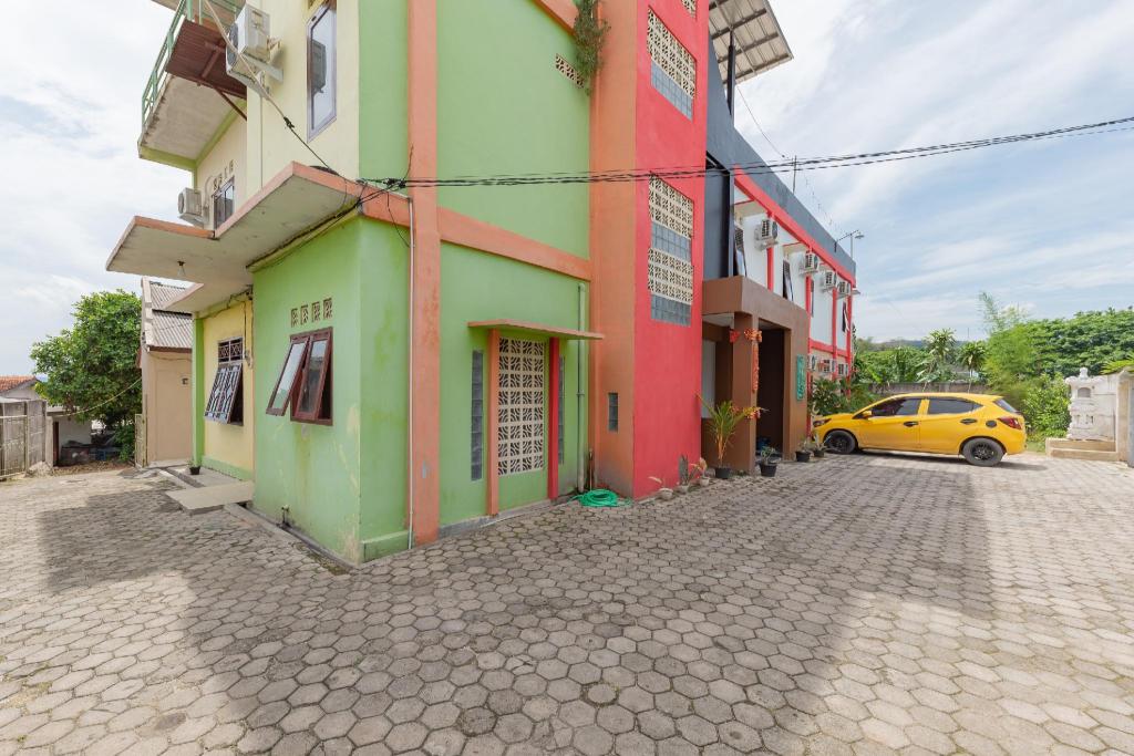 RedDoorz at Kubu Selem Palapa Lampung — Bandar Lampung — photo 3