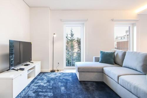Amazing Liberdade Apt Ground Floor w AC Elevator — 4-Star Luxury Hotel in Lisbon, Portugal