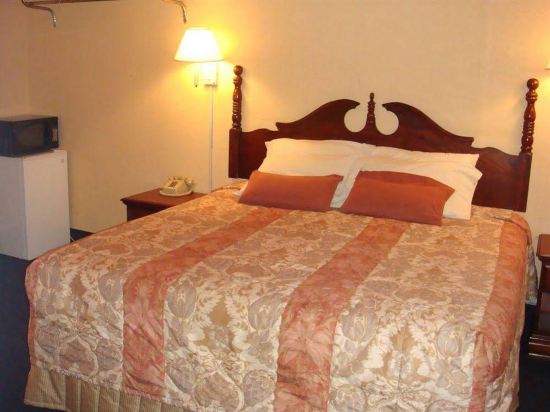 Garden Inn Motel - featured photo