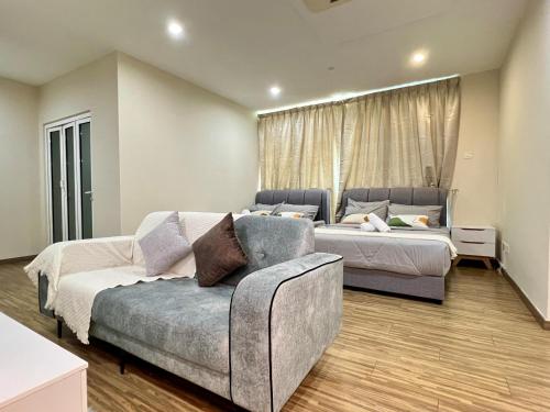 30 Off Monthly L 4Pax Designer Suite By Cityspace — 4-Star Luxury Hotel in Kuala Lumpur, Malaysia