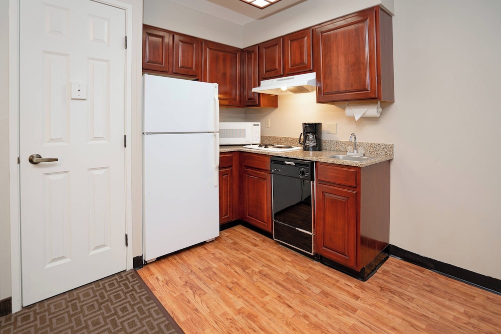 TownePlace Suites by Marriott Rochester - photo 6
