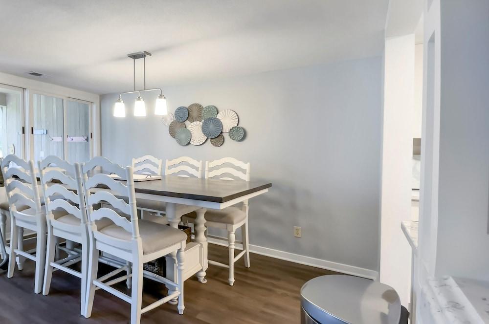 1405 South Beach Villas at the Sea Pines Resort - photo 8