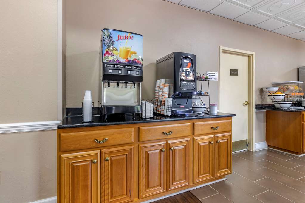 Comfort Inn & Suites Statesboro University Area - photo 29