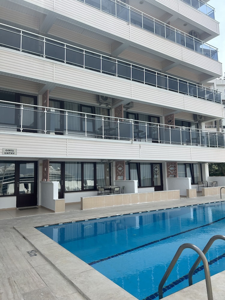 Hotel Stella - carbon neutral hotel in Kusadasi