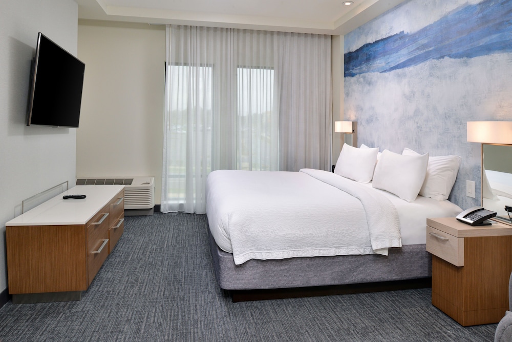 Courtyard by Marriott Charlotte Steele Creek - photo 9