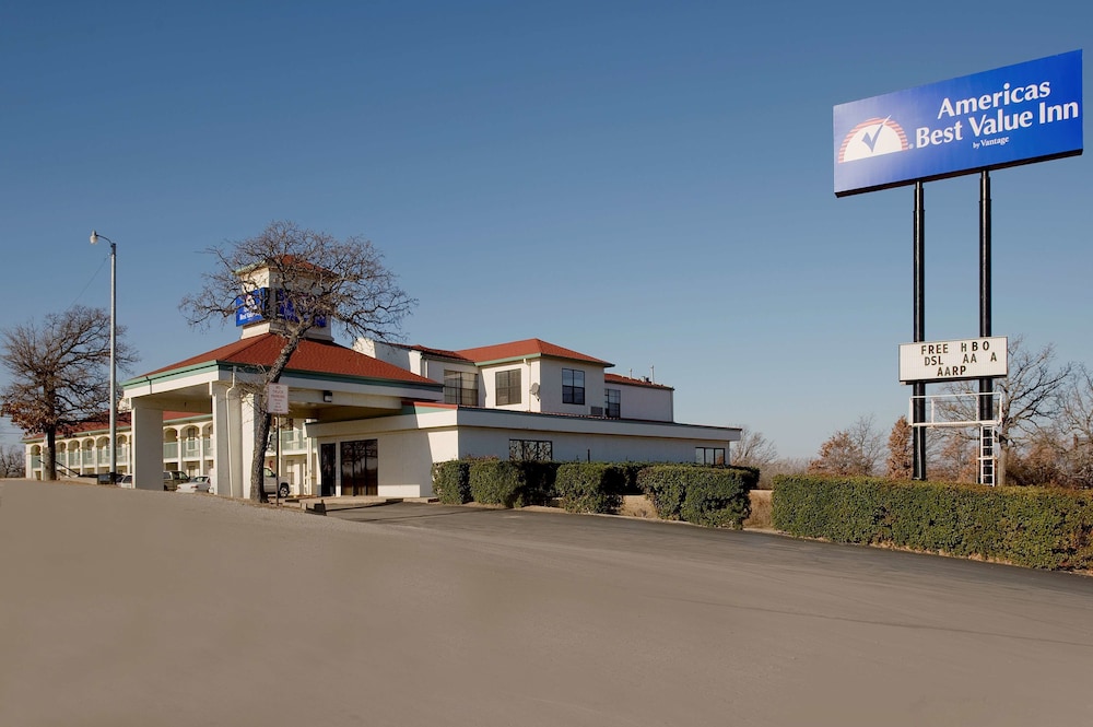 Americas Best Value Inn Bowie - photo 23