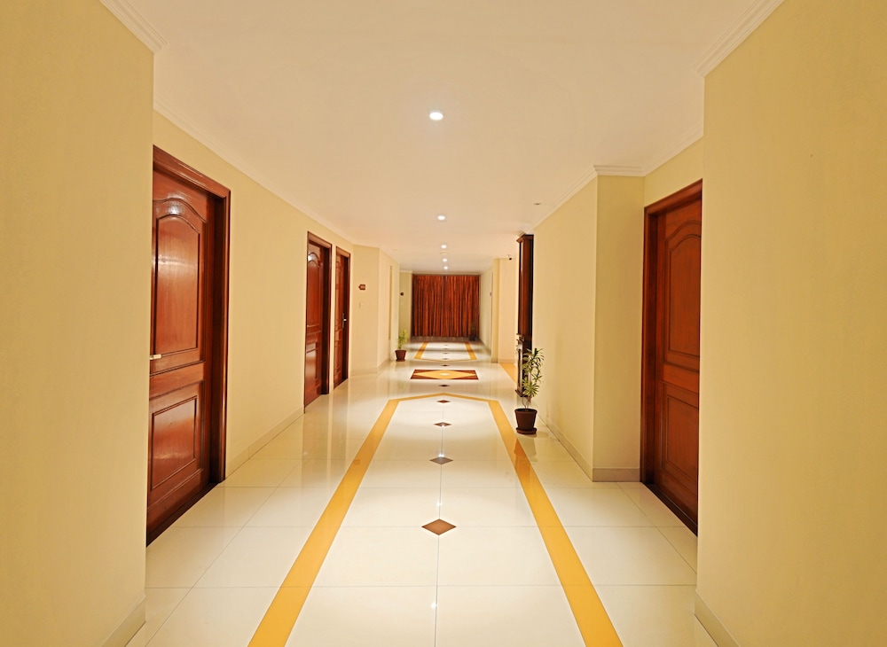 Hotel Gnanam in Tanjore, India