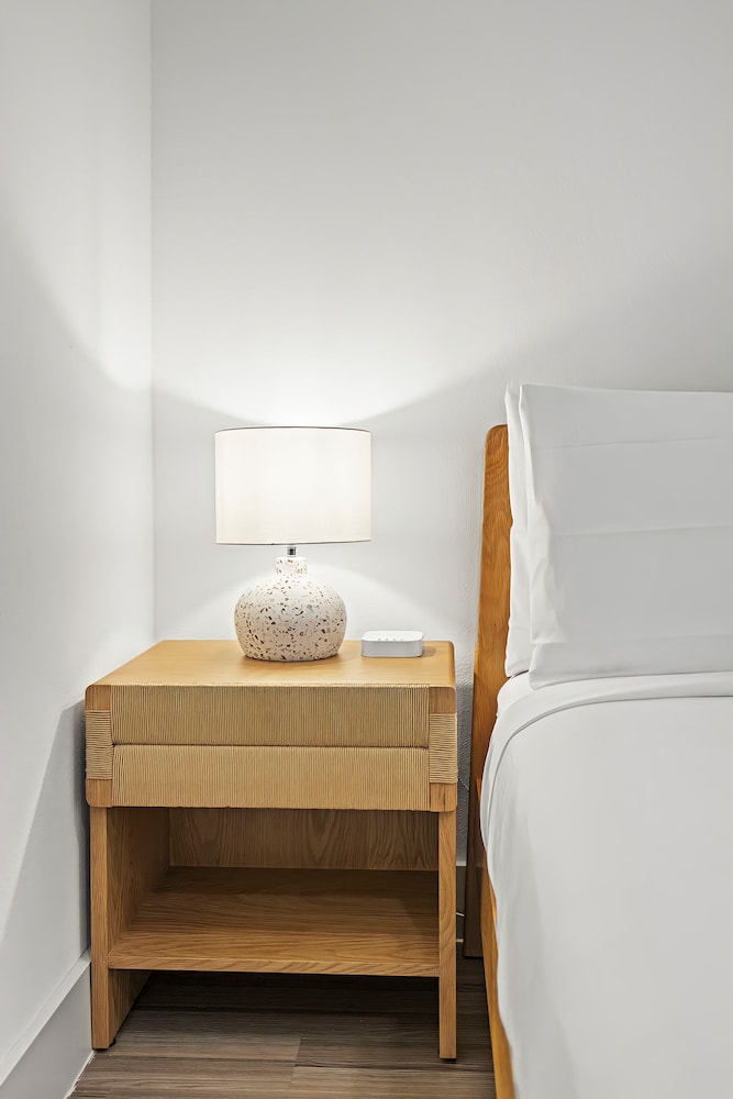 Placemakr Downtown Austin - photo 33