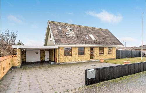 4 Bedroom Nice Home In Skagen — 4-Star Luxury Hotel in Skagen, Denmark