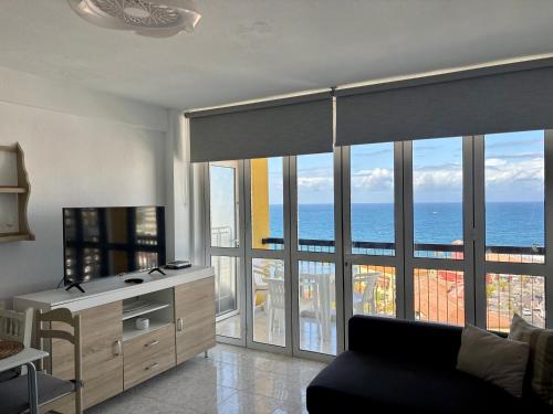 Rainbow Copacabana - last minute hotel in Adeje