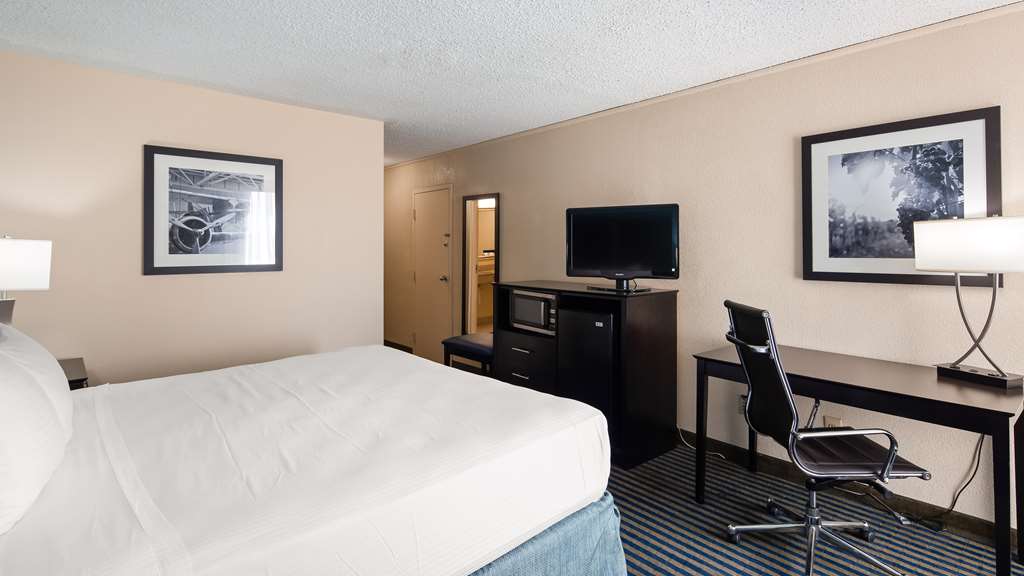 Best Western Leesburg Hotel & Conference Center - photo 10