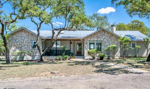 Ranchview Retreat in the heart of Johnson City in Johnson, United States