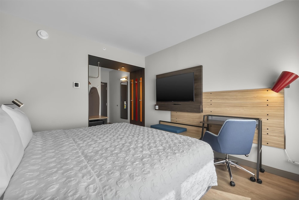 Tru by Hilton Cape Girardeau - photo 8