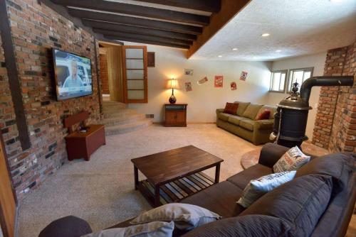 Seasons at McCall by Casago McCall Donerightmanagement - photo 6