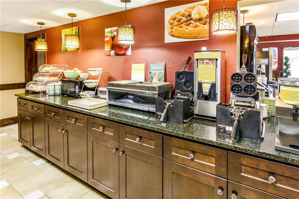 Quality Inn Stone Mountain - photo 25