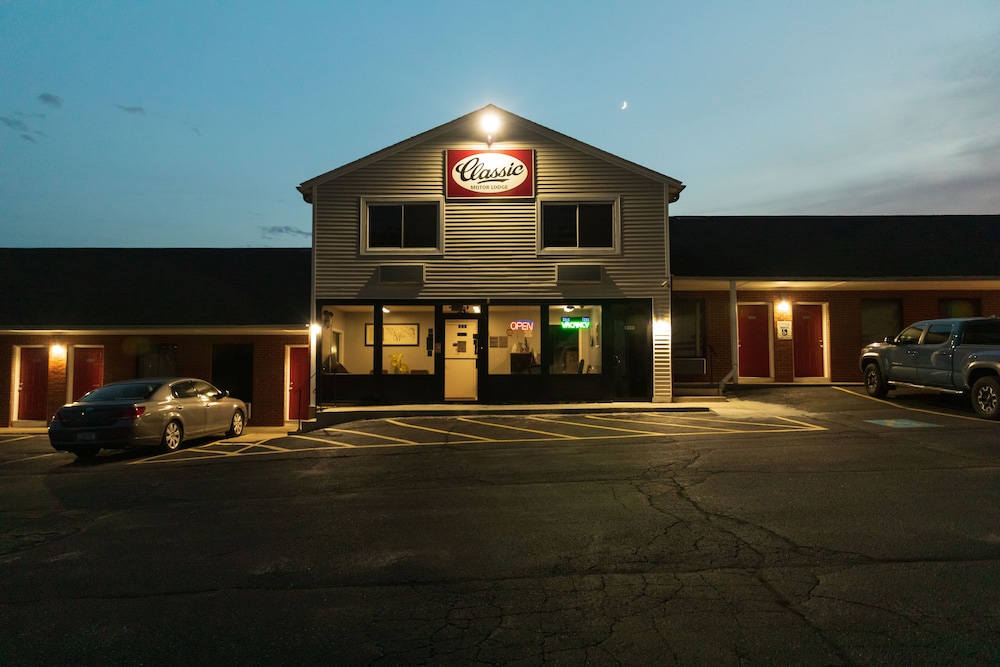 Classic Motor Lodge West Green - photo 64