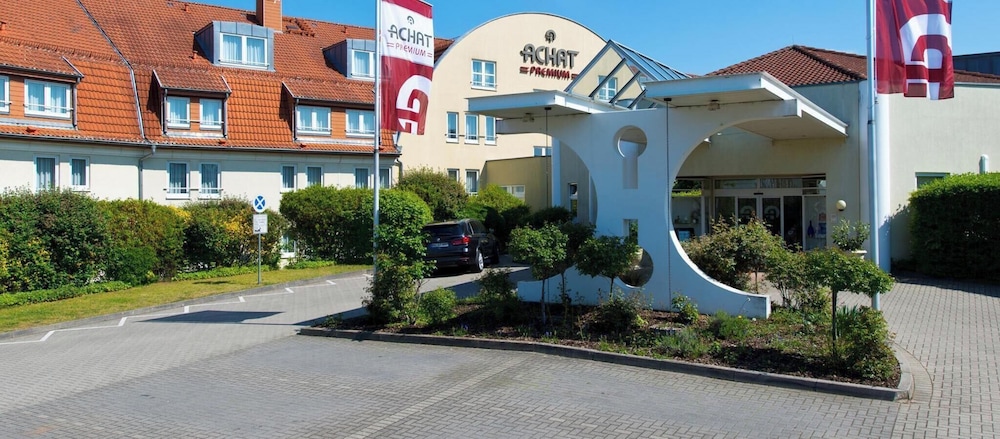 ACHAT Hotel Reilingen Walldorf — 4-Star Luxury Hotel in Reilingen, Germany