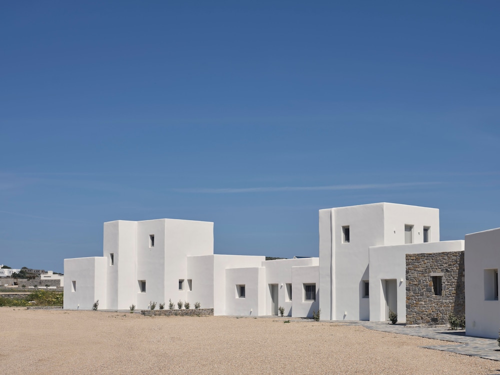 Mosaic Villas — 4-Star Luxury Hotel in Paros, Greece