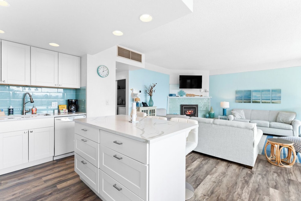 Sand & Sea Resort Condominiums - photo 448