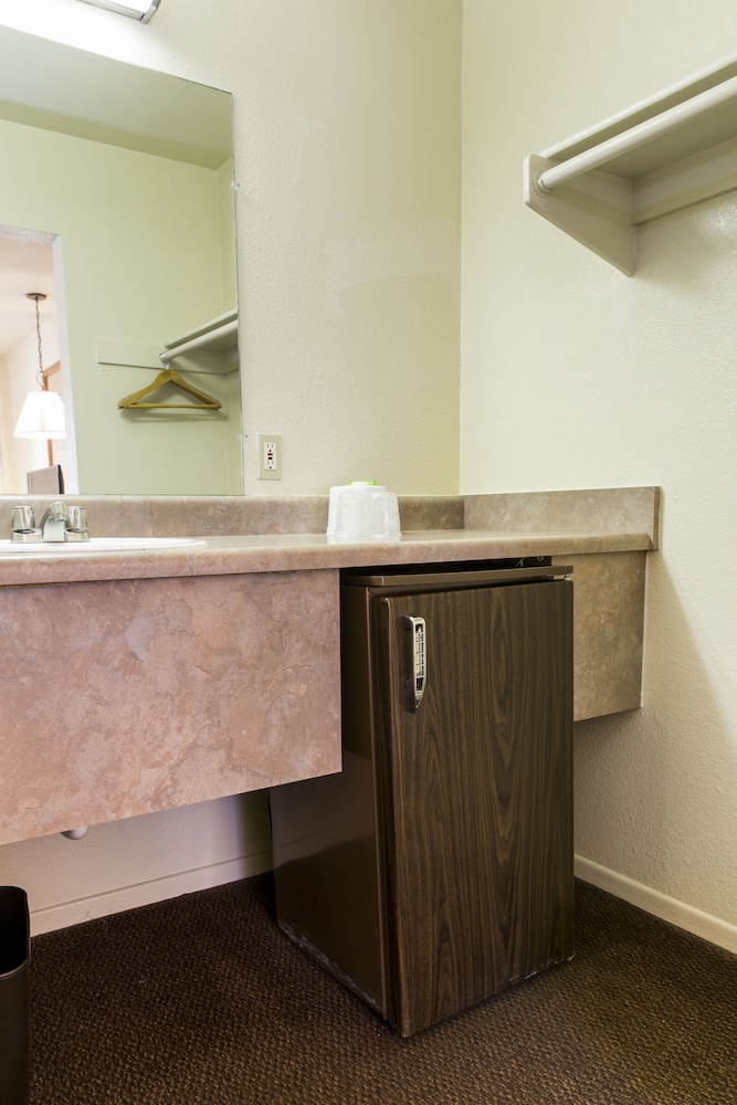 Premier Inns Thousand Oaks - photo 23