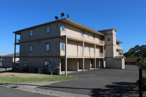 Central Retreat Condo — 4-Star Luxury Hotel in Hot Springs, United States