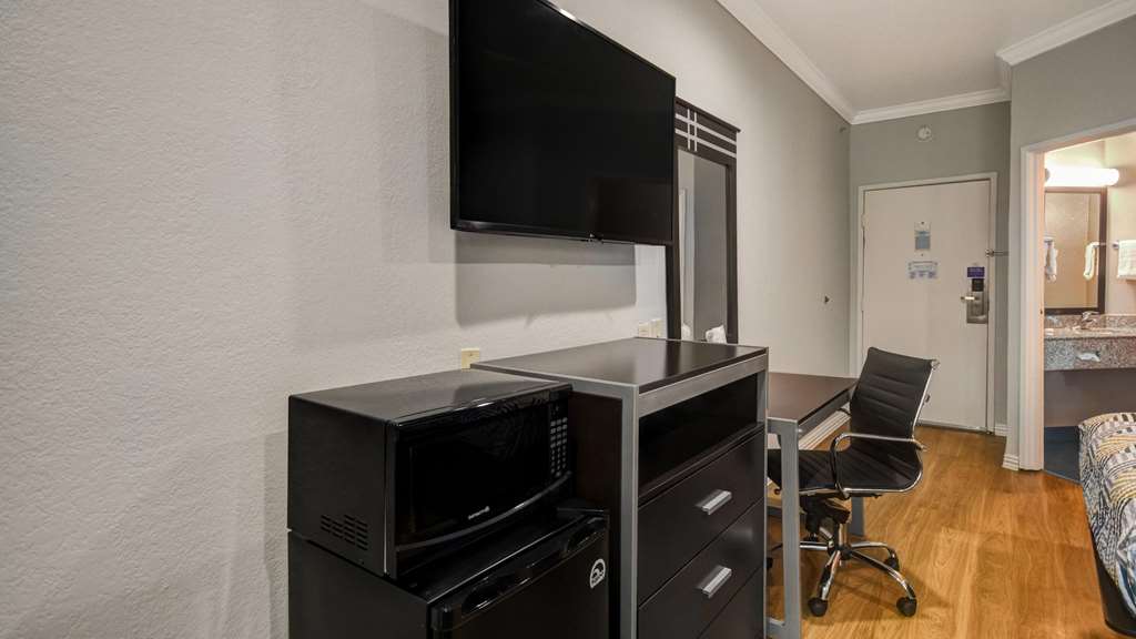 Motel 6 Humble TX Houston International Airport - photo 12