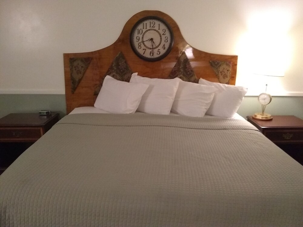 The Charles Inn at Vacationland Inns - photo 28