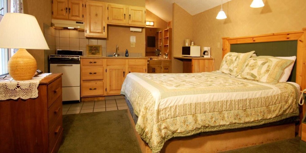 Wrens Nest Inn - photo 29