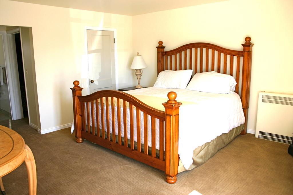 Marble Motel - photo 7