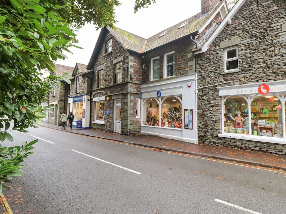 Riverbank — 4-Star Luxury Hotel in Ambleside, United Kingdom