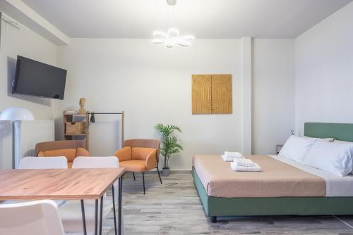 Sunny studio with Starlight balcony — 4-Star Luxury Hotel in Athens, Greece