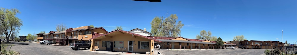 Black Canyon Motel - photo 45