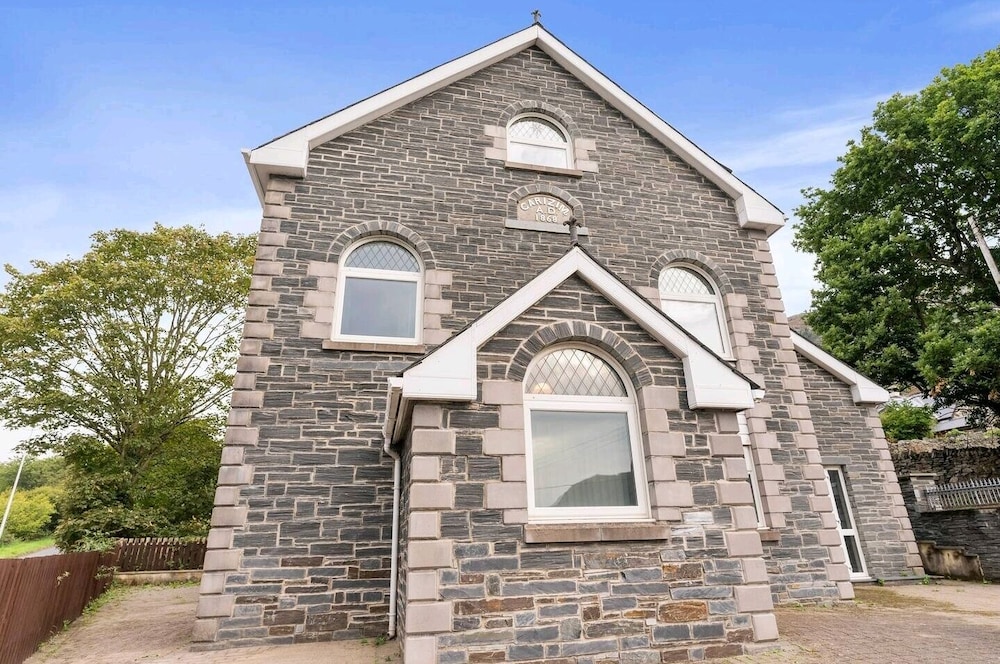Ty Capel — 4-Star Luxury Hotel in Porthmadog, United Kingdom