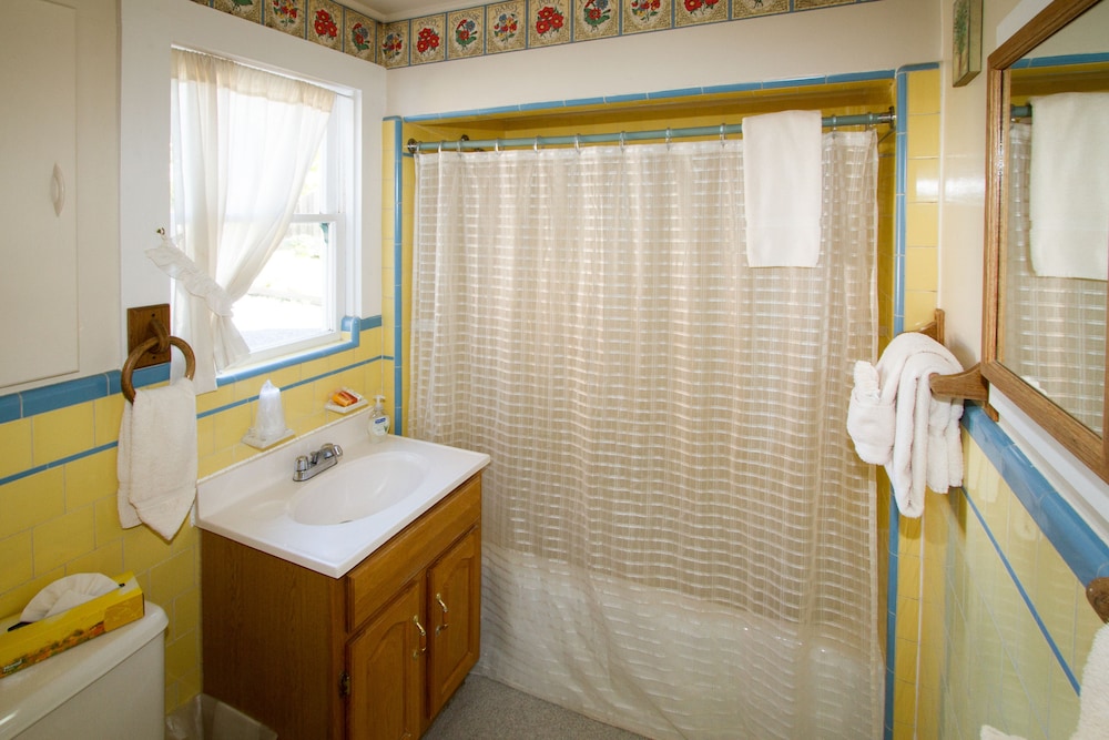 Sweetwater Inn and Spa - photo 51