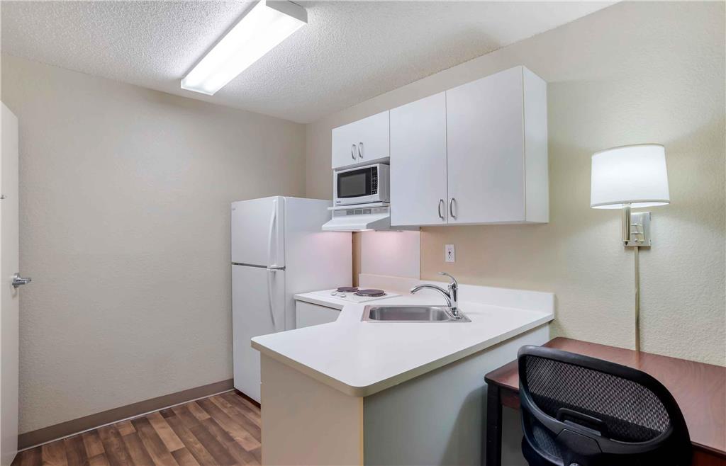 Extended Stay America Select Suites Denver Lakewood South - photo 9