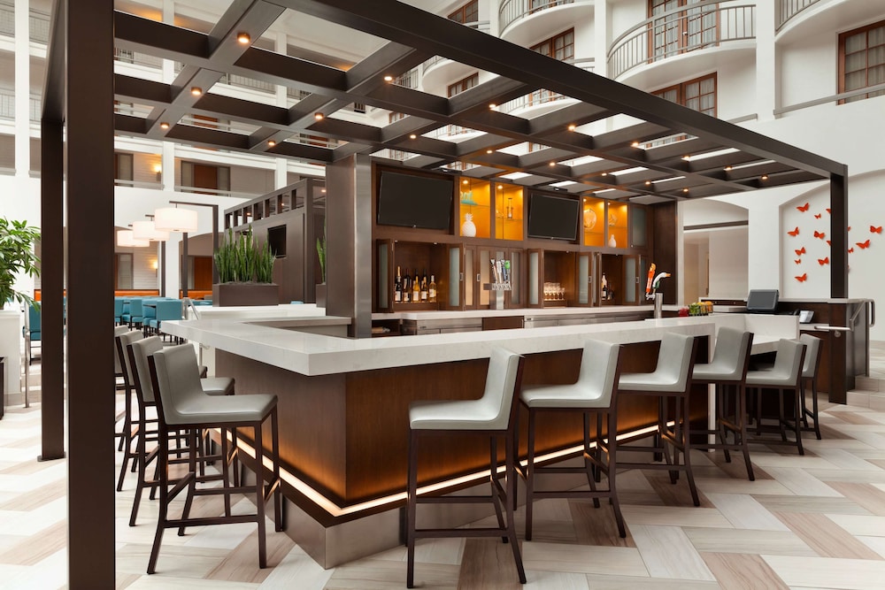 Embassy Suites by Hilton San Luis Obispo - photo 37