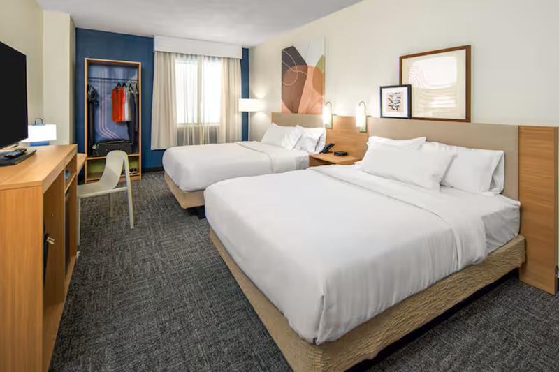 Spark by Hilton Portland Airport Maine Mall - photo 21