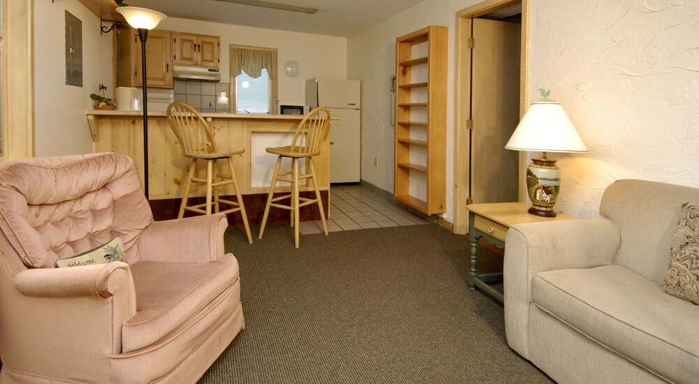 Wrens Nest Inn - photo 32
