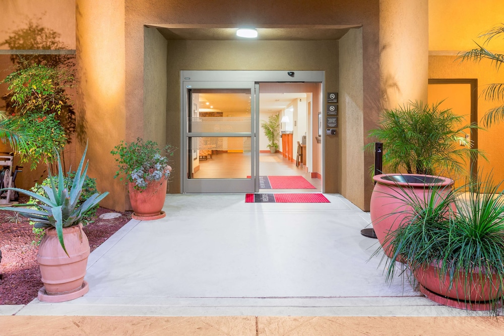 Hampton Inn San Marcos CA - photo 50