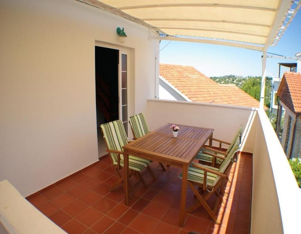 Muvil 100 m From the sea A1 Bordo in Murter, Croatia