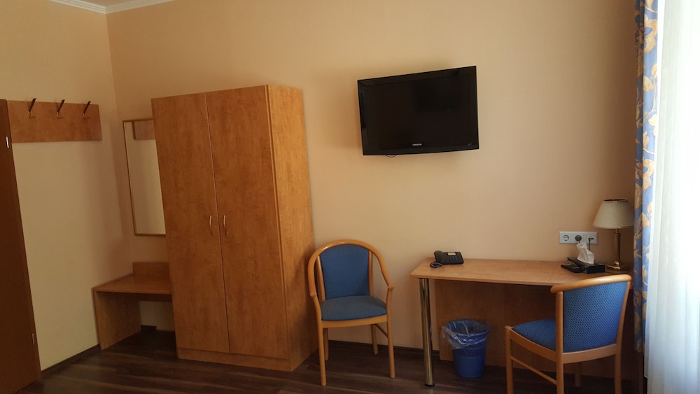 Hotel Europa — Krefeld — photo 3