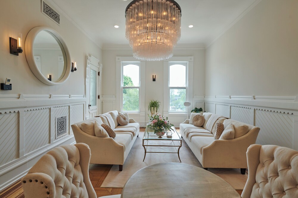 Inn At Pine Terrace - photo 2