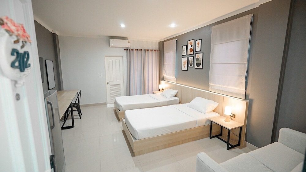 Boonsiri Boutique Hotel - carbon neutral hotel in Si Sa Ket