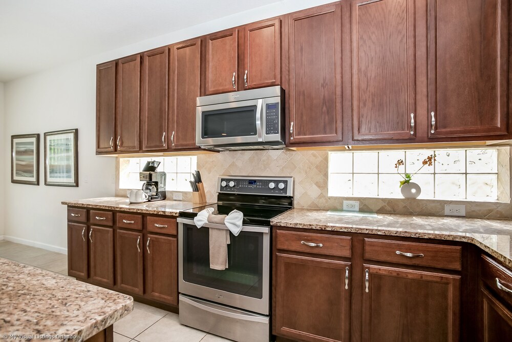 NEW Listing Spacious Disney Area Pool Home With Amazing Resort Amenities 6bd 5ba - photo 19